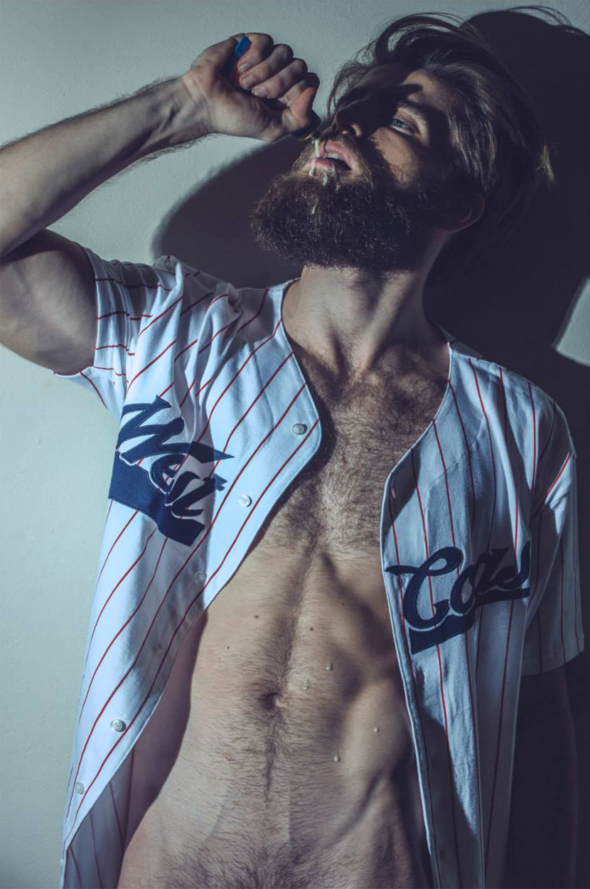ohthentic:  mymenstocktaking:  David Vysoký by Vratko Barcik.  ohthentic 