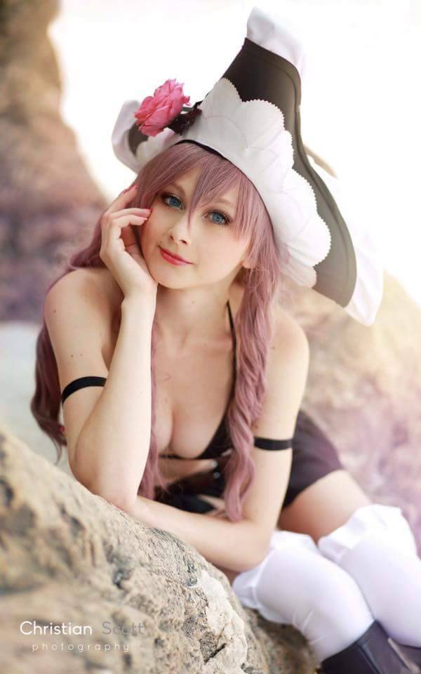 hottestcosplayer:  Hottest Cosplayer features the hottest cosplayers from around