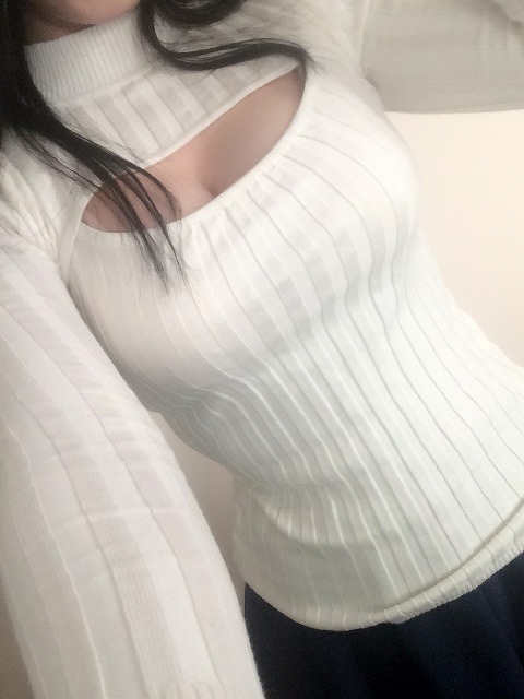 naomilku:  open chested sweater ✧ mｉｌｋ　ｃｌｕｂ porn pictures