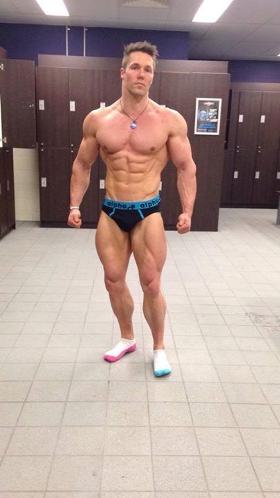 magnumcostasouza:  Aaron Curtis 