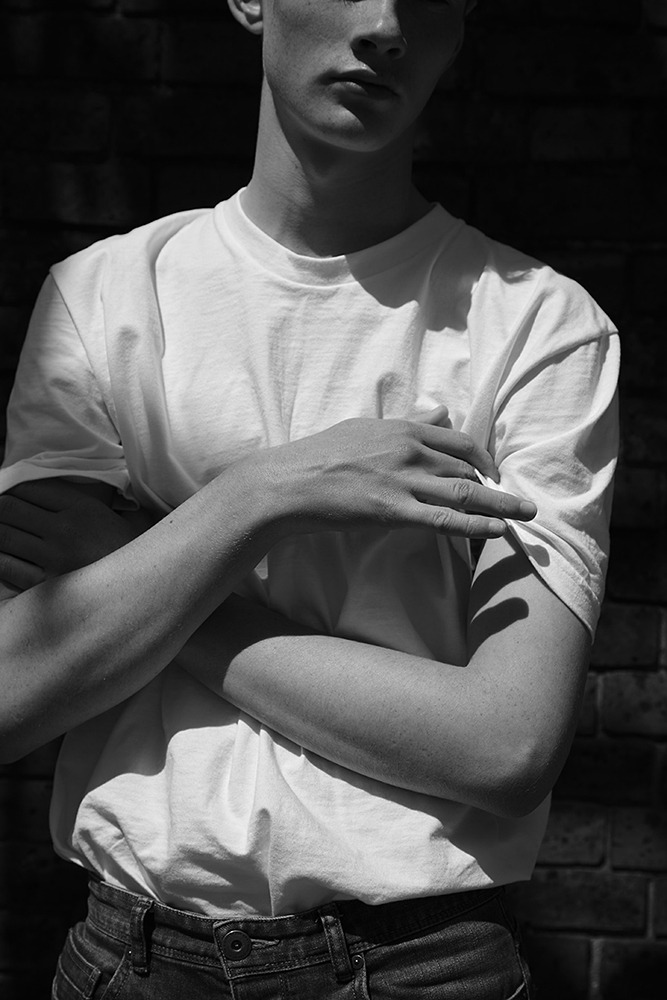 boysbygirls:  Tom Poppleton at Premier Model Management photographed by Lotte Van