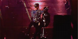 sveltemin:jimin & jungkook’s onstage shenanigans : 2015 v/s 2018
