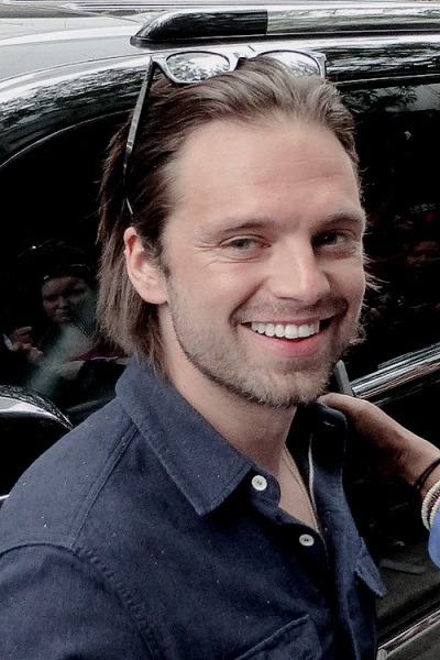 sebmarshmallowstan:  Marvelous Stan… I’m patiently waiting for an update of his gorgeous hair! 
