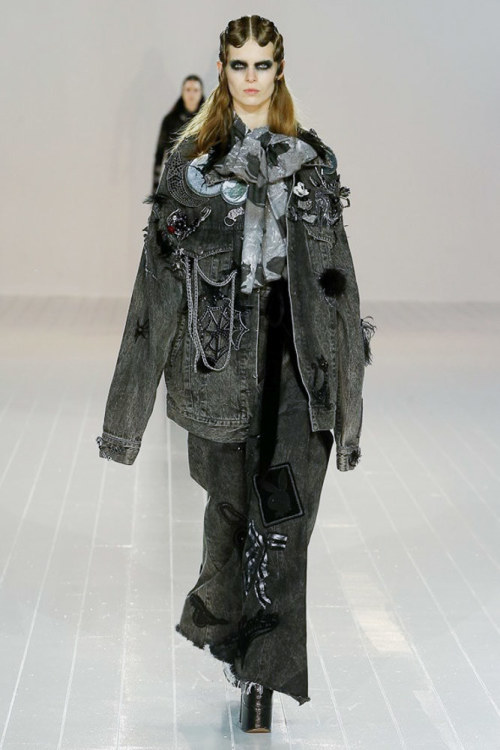 ellaesfashion:  Marc Jacobs Fall 2016 