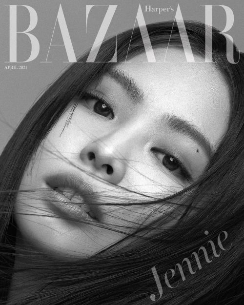 Jennie on the April cover of Harper’s Bazaar Korea