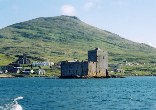 petitepointplace:Lughnasa in the Outer Hebrides?“… upon Barra (an island in the Outer Hebrides) the 