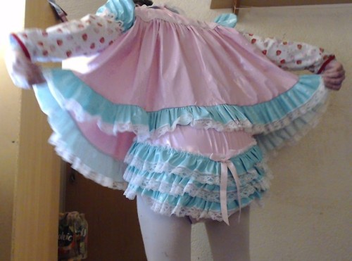 sissybaby-tomoyo-blog: my new rubber dress :D Part 4 Would love to wear sissy frocks and knickers