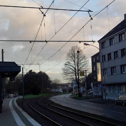 #Sozialkaufhaus #Fredenbaum #Klinikum #44147 #Dortmund #morning #autumn 19.11.15 #latergram (hier: Klinikzentrum