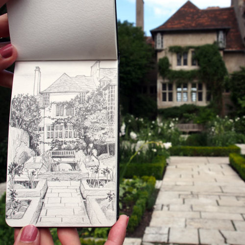 Normandy (France) travel sketches :1. Bois des Moutiers - jardin blanc / white garden2. Sketching on