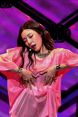Tiffany YoungI Just Wanna Dance, 160512