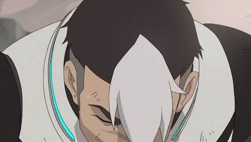 adustyspectacle:I know I’m not Shiro, but he’s in trouble. We need to help him.