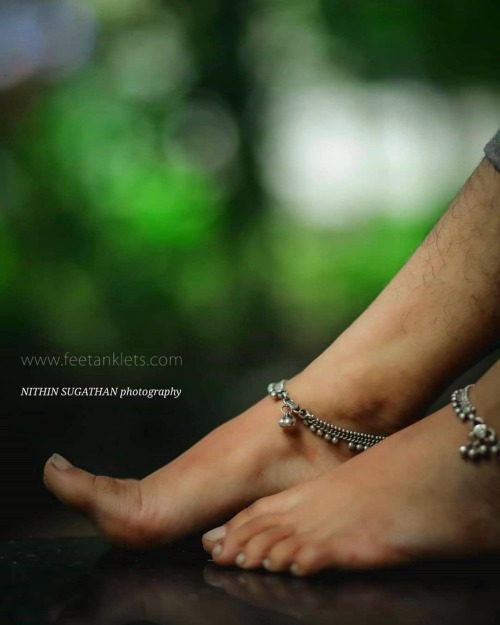 വെള്ളിക്കൊലുസിന്റെ കിലുക്കം  . . Click @nsugathan  . . #photographylovers #photography #indianphotog