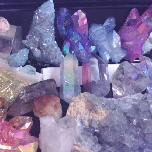 pastelgothaesthetic:Fairy dust & crystals