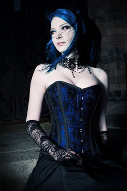 savingthrowvssexy:  Gothic Ball by =TwiggX Photo by Odium Clothing