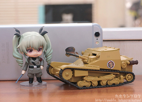 goodsmilecompanyunofficial:  Nendoroid More: Carro Veloce CV-33 (L3/33) from the anime film Girls un