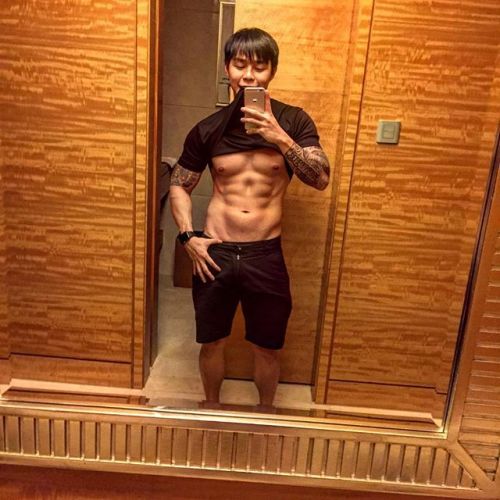 fuckyeahsgbois: xxxtokisaru: fuckyeahsgboy: Who is he?! his name’s Darren Ashton Goh ;) Hot slutty 