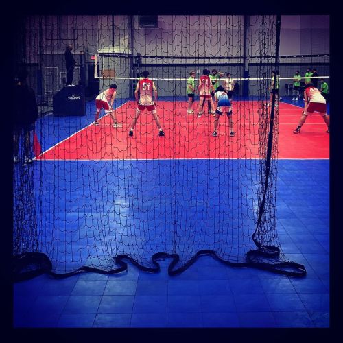 #volleyball #urbanphotography #somewheremagazine #abstractphotography www.instagram.com/alan