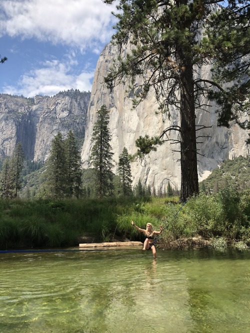 Waterlining in front of El CapYosemite National Park, California, July 2018So I love slacklining and