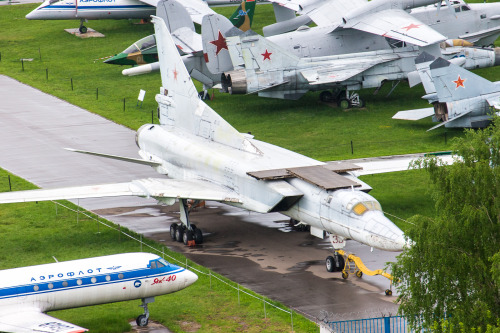 rocketumbl:  The Central Museum of the Air Forces at Monino