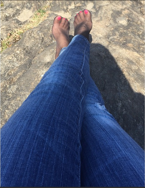 sweetwomensfeet1: Patricia Awesome toes!! Nylons und Jeans