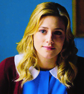 deanorus:Endless gifs of BETTY COOPER - 3x07, Chapter 42; The Man in Black
