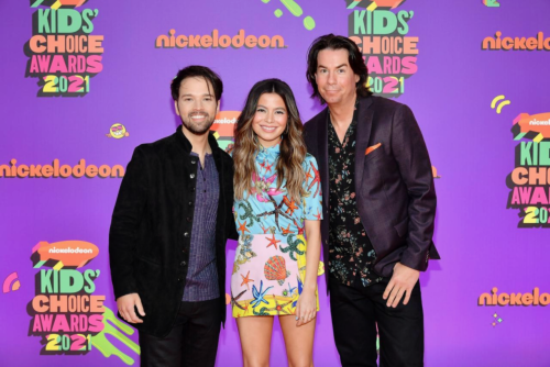 shhcosgrove:Nathan Kress, Miranda Cosgrove and Jerry Trainor attend Nickelodeon’s Kids’ Choice Award