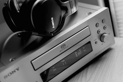 analog-dreams:  Sony SCD-X501ES SACD Player