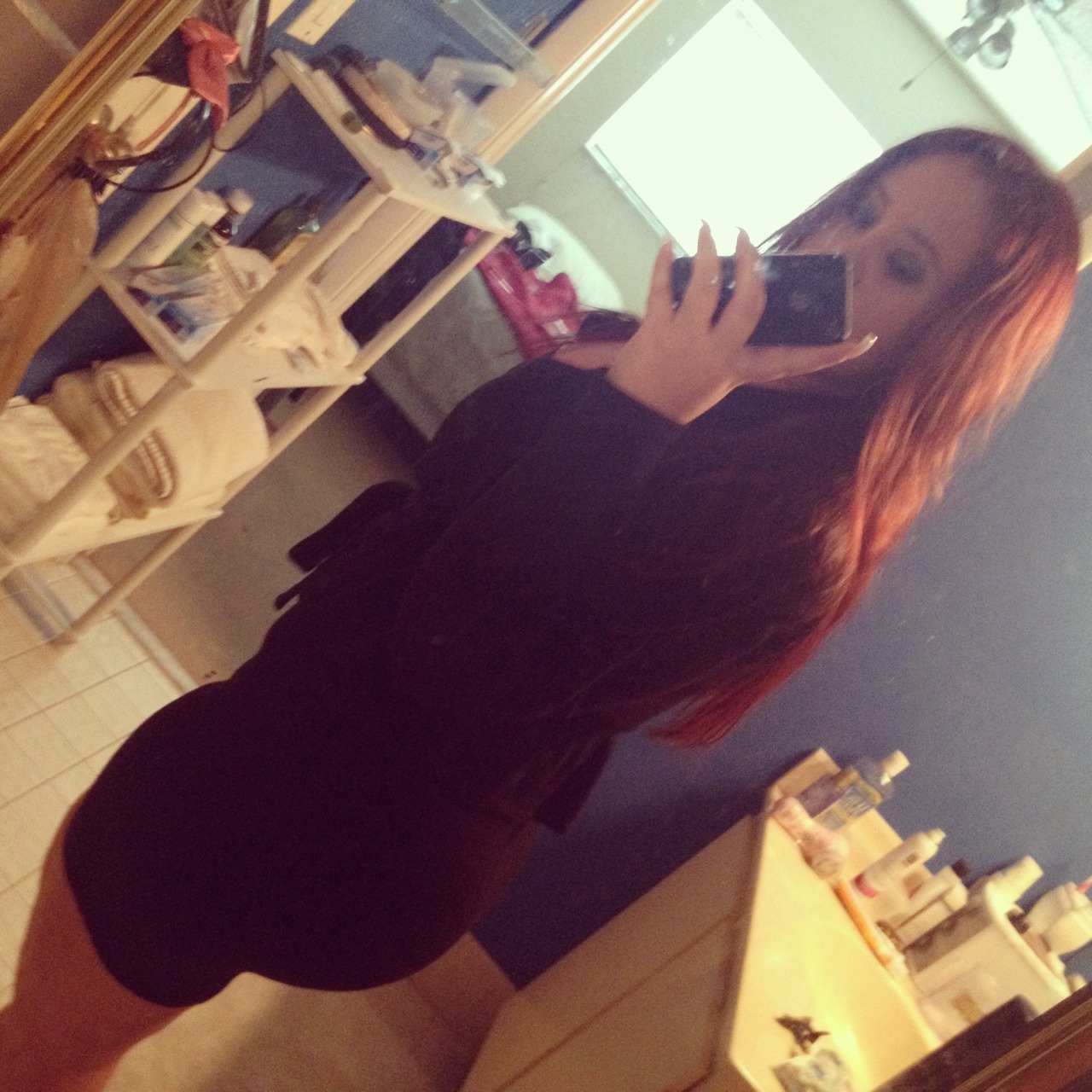 martina-mafiaa-privatedancer:  Kik: martinaamafiosa ❤️💰🔫💋  Don&rsquo;t