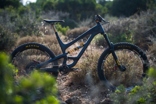 strange-measure: Iceman’s YT Capra 27