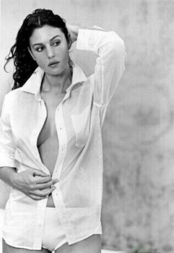 panashaa:  Monica Bellucci 