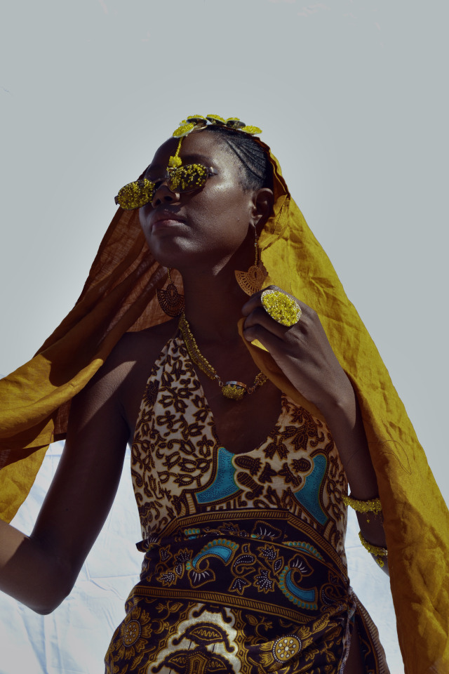 https://www.pinterest.com/rorisanglu https://www.instagram.com/rorisang_lu https://twitter.com/rorisang_lu...
