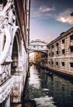 passport-life:  Venice | Italy 