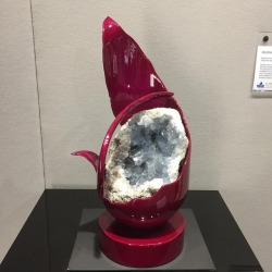 arkenstone-irocks:  This #Celestite #crystal #geode found a happy home nestled in a #pink #metal #sculpture by Cassandra Fink Anderson. #minerals #crystals #gems #celestine #igdaily #forsale