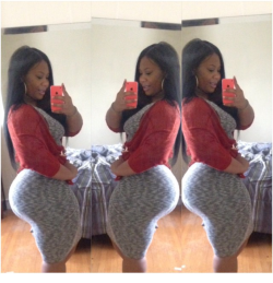 phatty-girls:  dalandofmilkandhoney:  Taneesha Smalls phat booty selfie  Click here to meet thick n juicy black babes in your area!