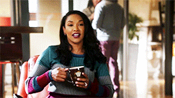 theflashdaily:Nora + being a huge spoiler