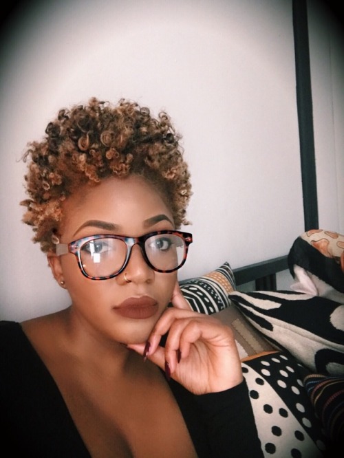 vonniemack: Sundays First Submission! Stay beautiful girl