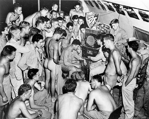 tmobileuser: historicaltimes:   US Marines listening to the news of Japan’s surrender