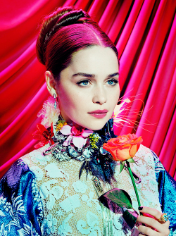 gotqueensdaily: Emilia Clarke, Lena Headey,