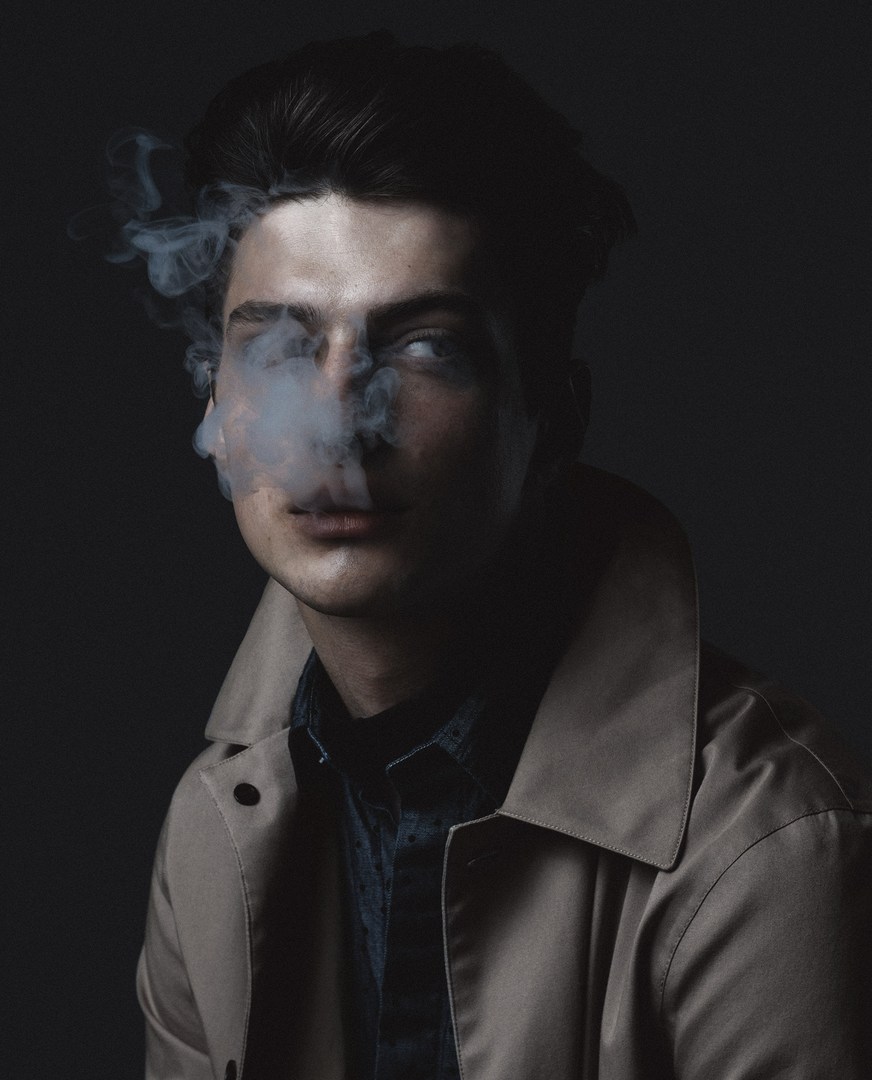 gansini:  Matthew Bell for ICON 1509, Photo:VanMossevelde N, Style:Andrea Tenerani.