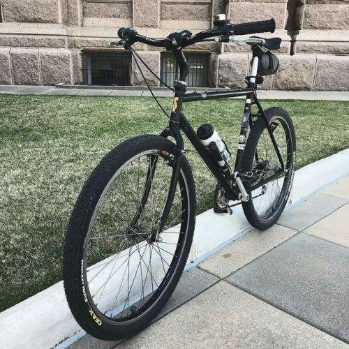 fatchancebikes: Wicked old school Fat by @wryte64 #LoveWhatYouRide Easter downtown ATX ride on the ‘