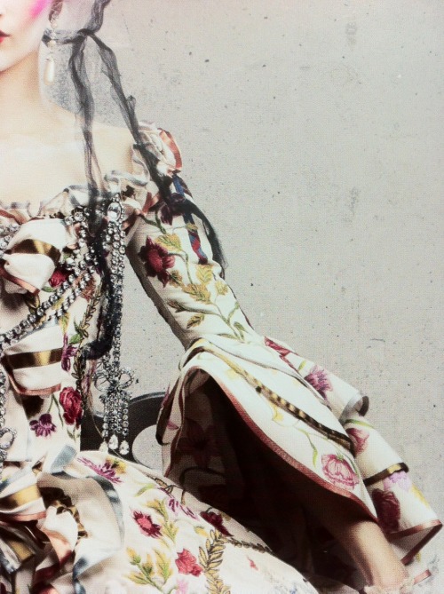 66lanvin:  MADAME X by GALLIANO………..No.3 