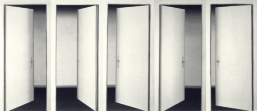 miss-catastrofes-naturales:  Gerhard Richter 5 Doors (1967) 