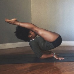 evolationyoga:QueenThings. from yogaracheal