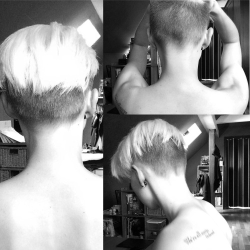 queercuts:  Finally got new haircut.