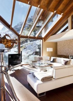 life1nmotion:  The 6 star Chalet Zermatt Peak boutique in Switzerland