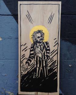 vikingonstilts:  THE PATRON SAINT OF THE BLACK PLAGUE AND BIOEXORCISM #beetlejuice #michaelkeeton #timburton #veneill #handbookfortherecentlydeceased #ALLHAIL #patronsaint #moviemonster #littlepressontheprairie