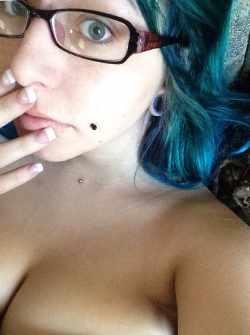 lunaevergrey:  lunaevergrey:  2blue4you  Dec 2014