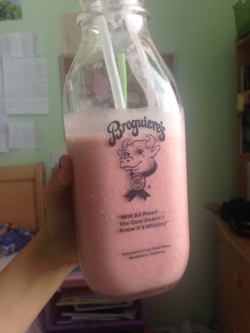 universityandme:  some much needed self care: i made a v big strawberry smoothie
