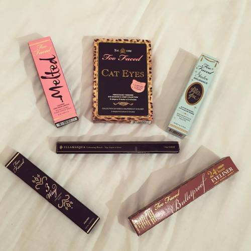 guiltyontherun:All of this Too Faced stuff for £35 in TK Maxx!!!!!♡ luxury and rosy blog ♡
