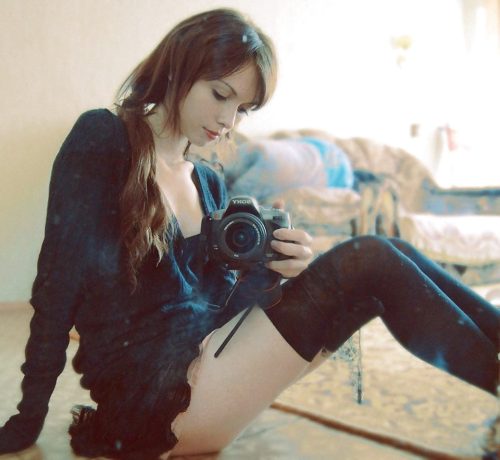 crossdresserlife: Sit on my lap, let us kiss while my hand softly caresses your perfect thigh Boy or